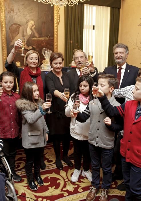 Brindis navideño de los alcaldes asturianos