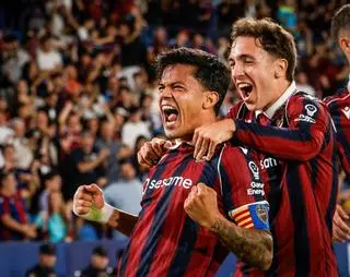 El 1x1 del Levante UD-Athletic Club: Roger Brugué allana el triunfo y el equipo retiene con tesón los tres puntos