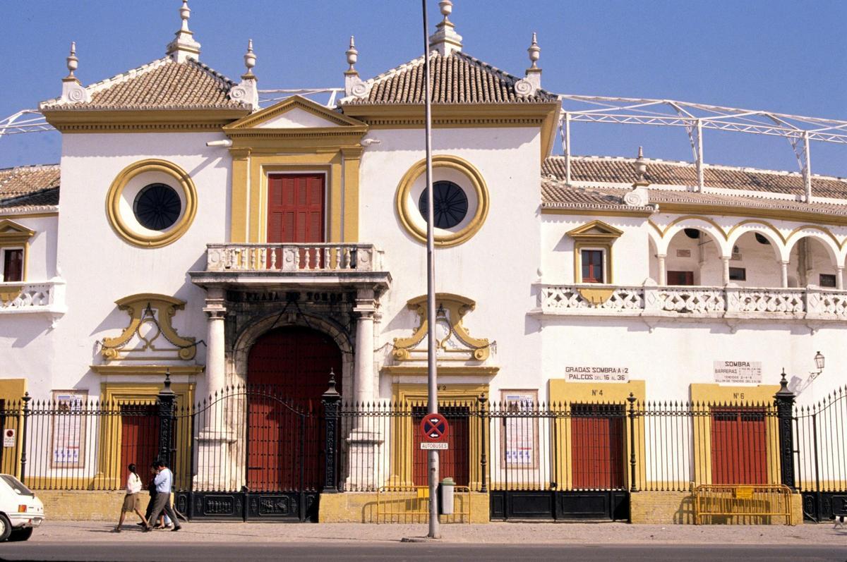 SEVILLA COLOR ALBERO PANTONE| Por qué en Sevilla hay tantos edificios ...
