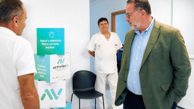 El consejero Poli Suárez visita una de las Unidades Activídate.|  | LP/DLP