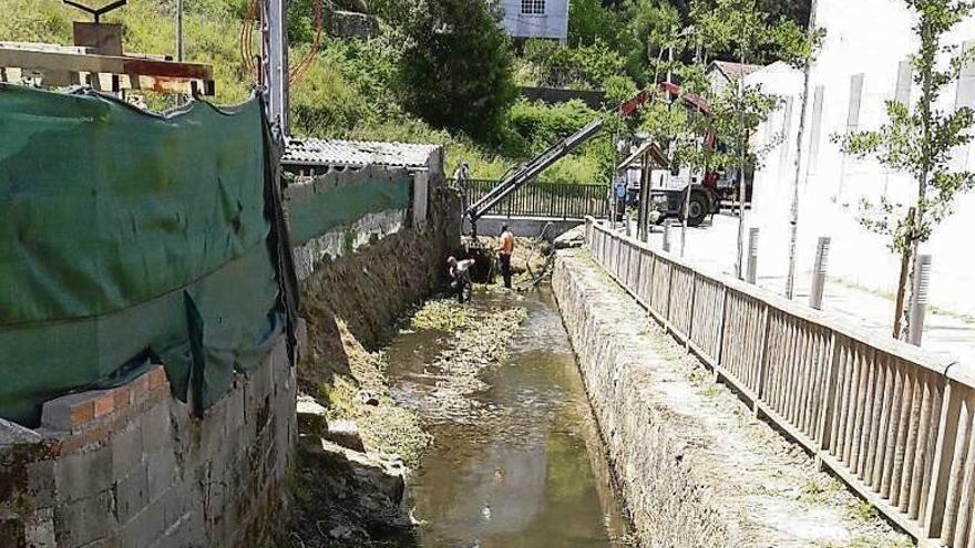 Un aspecto del río Lameira a su paso por Marín. // Santos Álvarez