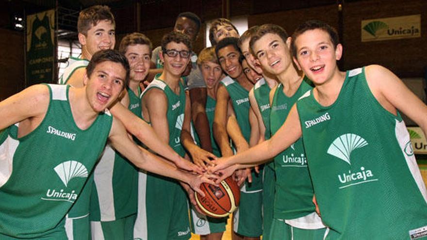 El Unicaja infantil, ilusionado con el torneo que comenzará a disputar hoy en Las Palmas.