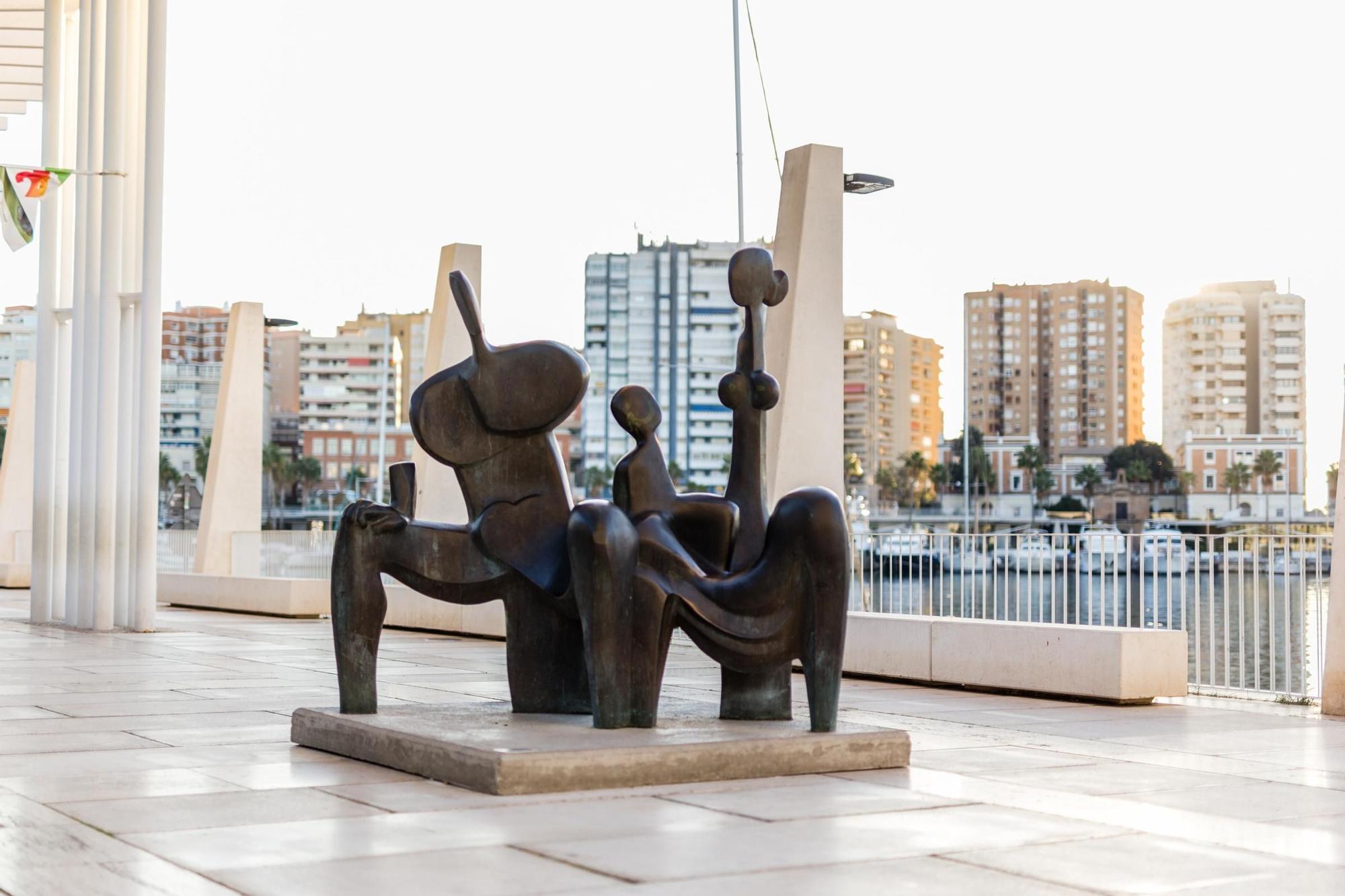 Obras de la exposición 'Caminantes en el puerto' de 2017