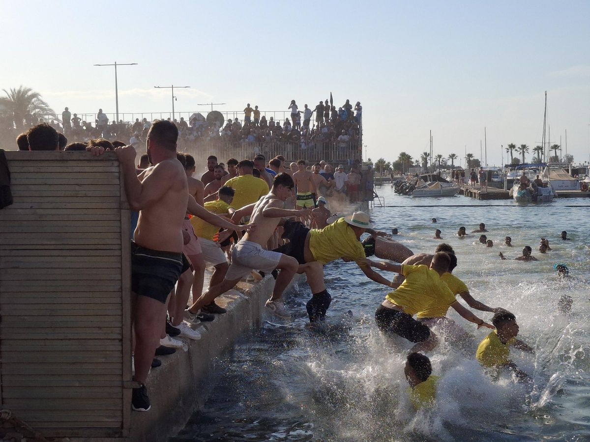 Aficionados, al agua