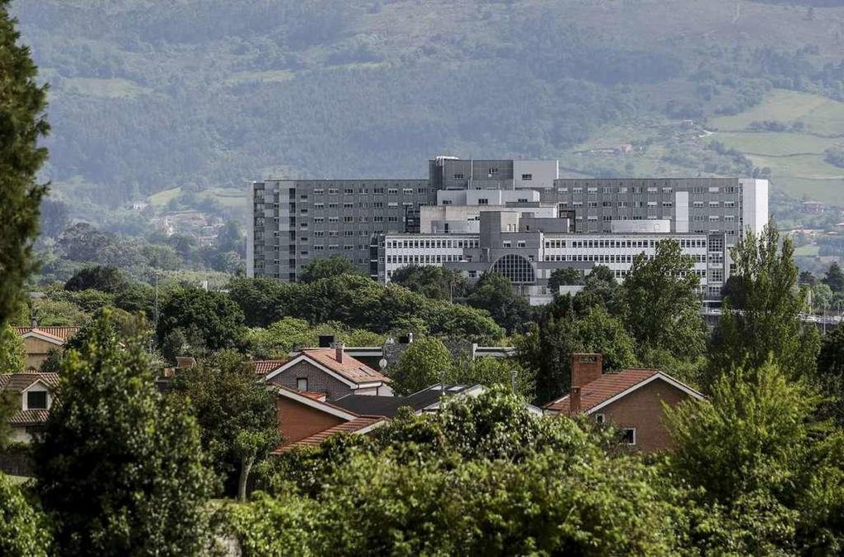 El edificio del Hospital de Cabueñes.