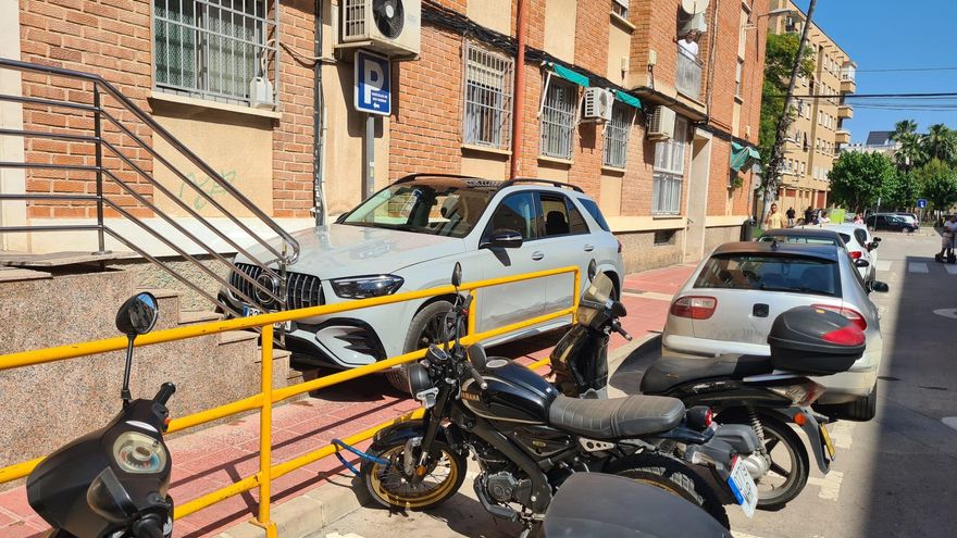 Detenido en Murcia tras una persecución de película con un Mercedes robado en La Manga