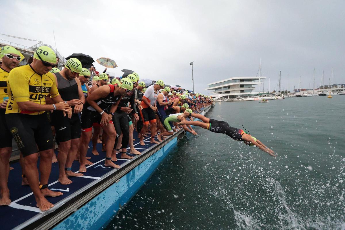 Valencia Triatlon olimpico popular en la Marina de Valencia