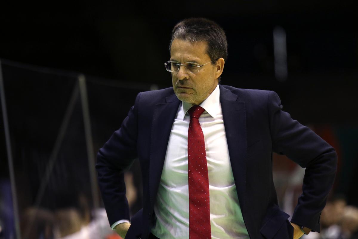 Pedro Martínez renova com a entrenador del Baxi Manresa per dues temporades