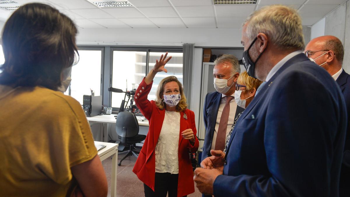 La ministra Nadia Calviño visita el Parque Científico Tecnológico de la ULPGC