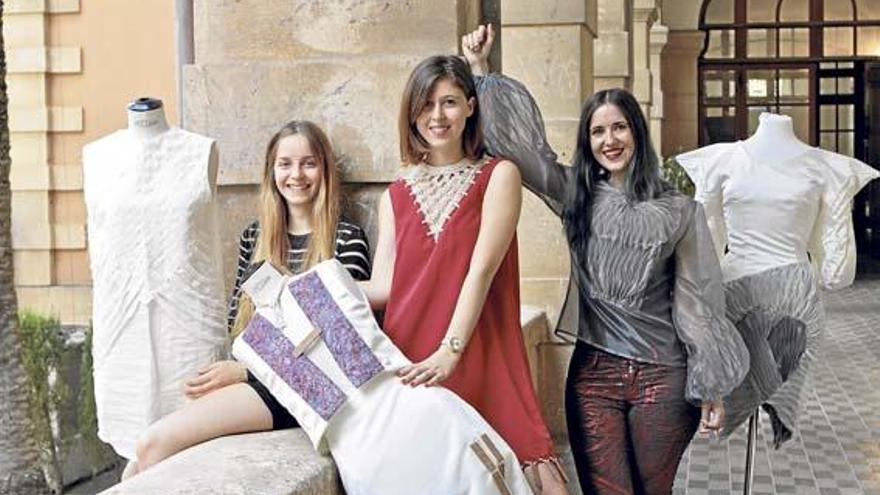 Lorena Sánchez, Esperança Martínez und Patricia Perales (v. li.) finden, dass Mallorca in Sachen Mode noch einiges dazulernen muss.