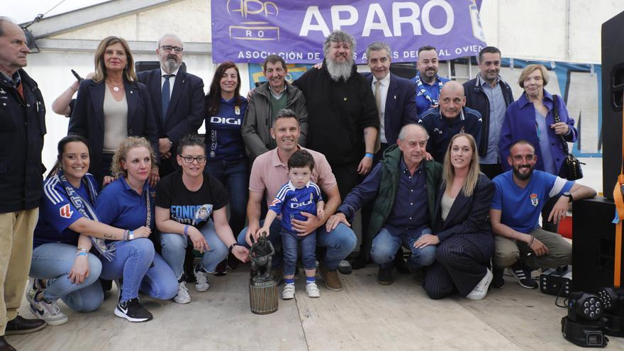 Un pasional periodista, una leyenda o el símbolo del Oviedo del barro: ¿Quién es el ganador del Trofeo Herrerita de las peñas del Oviedo?