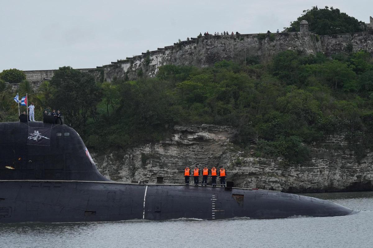 Llegan a La Habana una fragata y un submarino nuclear rusos