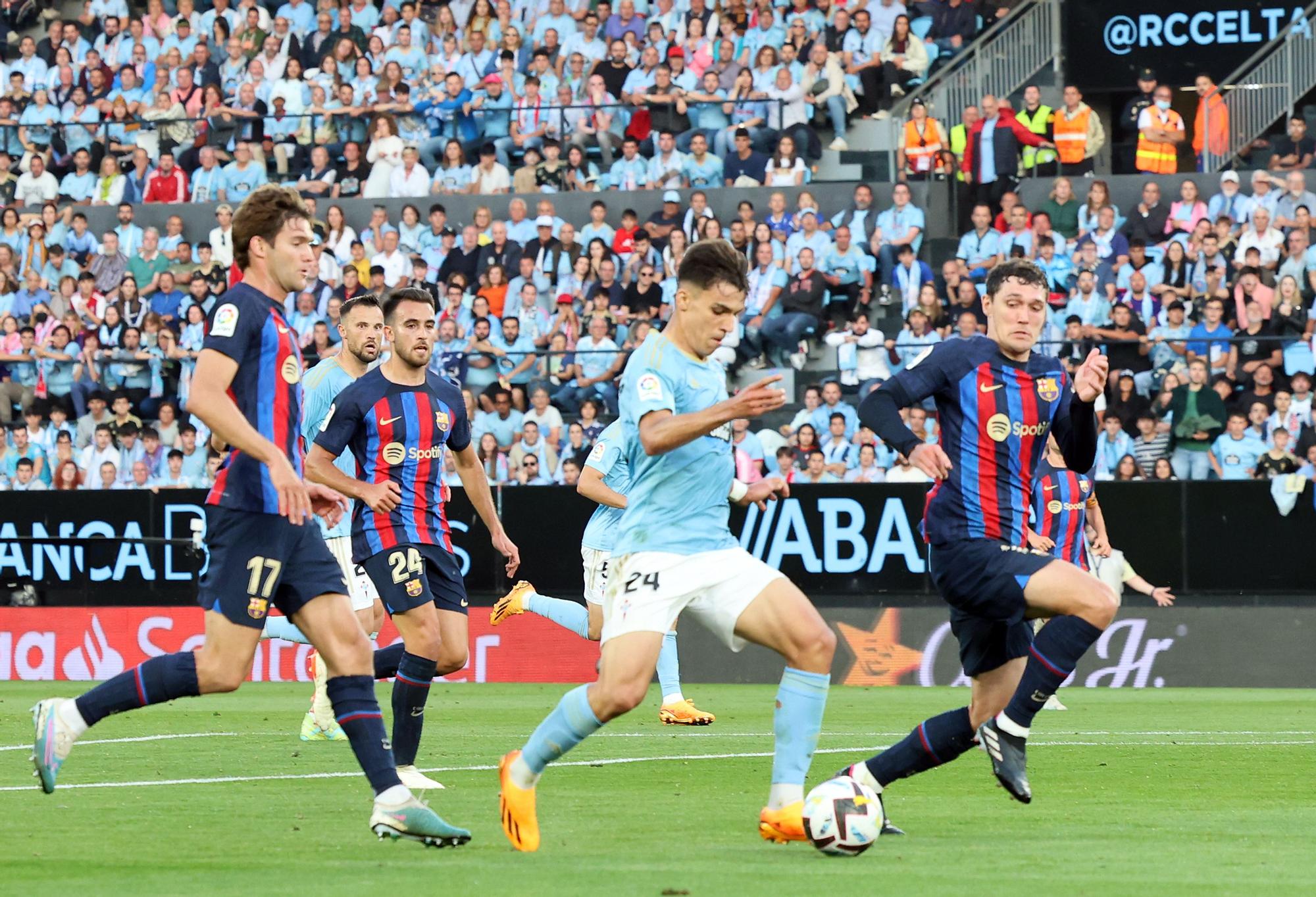 Lágrimas de felicidad en Balaídos: otro final de temporada agónico del Celta