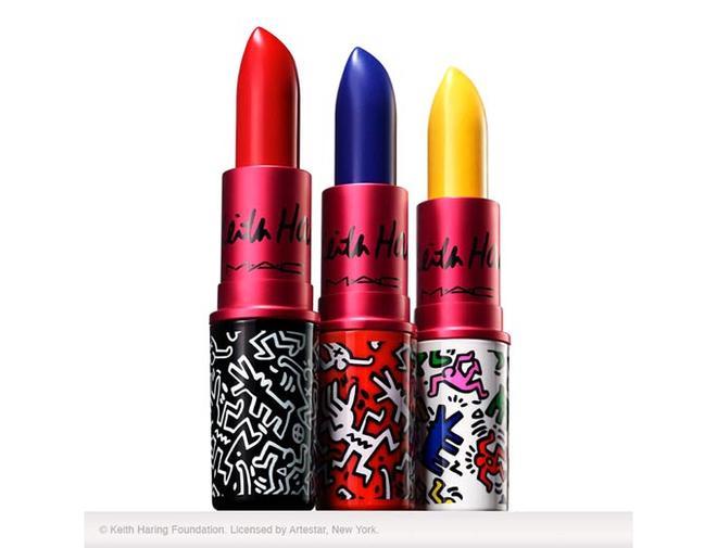 Los tres tonos de la barra de labios M•A•C VIVA GLAM x Keith Haring