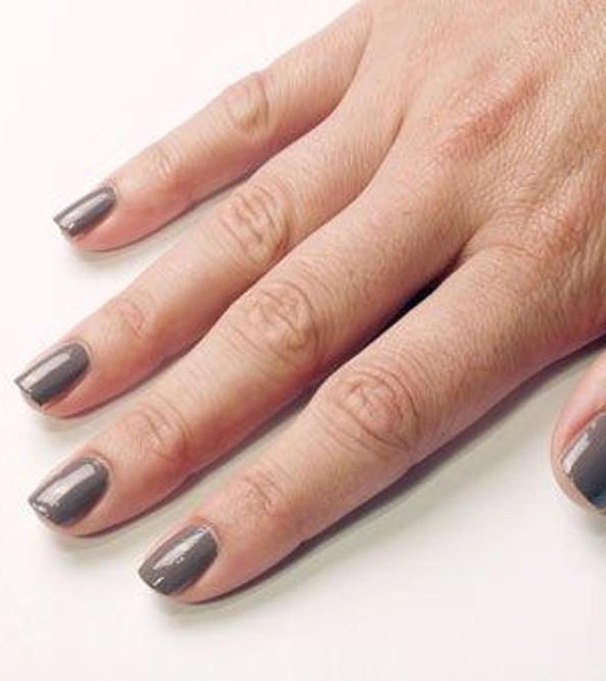 &#039;Stone nails&#039; o uñas efecto piedra: la última tendencia en manicura que arrasa esta primavera-verano