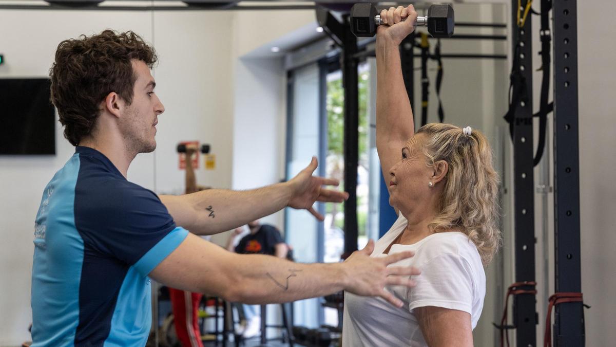 GIMNASIO EDAD AVANZADA Los mayores más fuertes que nunca
