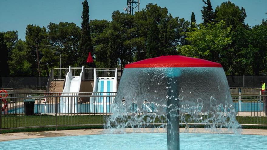 El pueblo a 30 minutos de Zaragoza con una de las mejores piscinas de Aragón: spa y toboganes para toda la familia