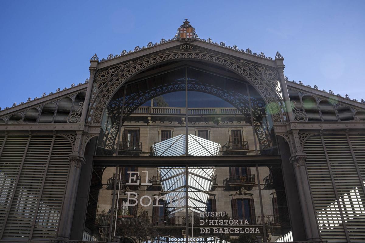 Entrada principal de El Born - Museu d'Història de Barcelona, en la plaza Comercial