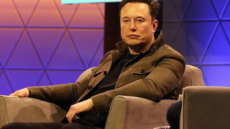 Elon Musk anuncia que suspèn la compra de Twitter