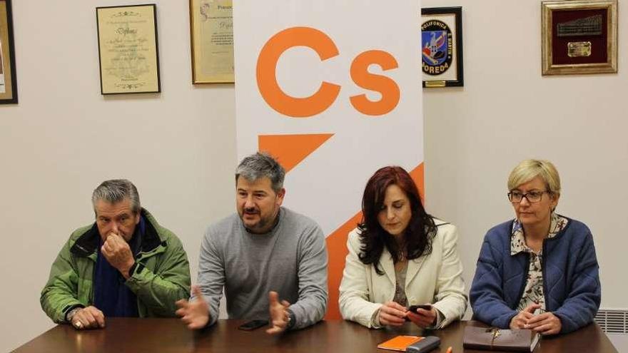 Ciudadanos prepara su candidatura en Parres