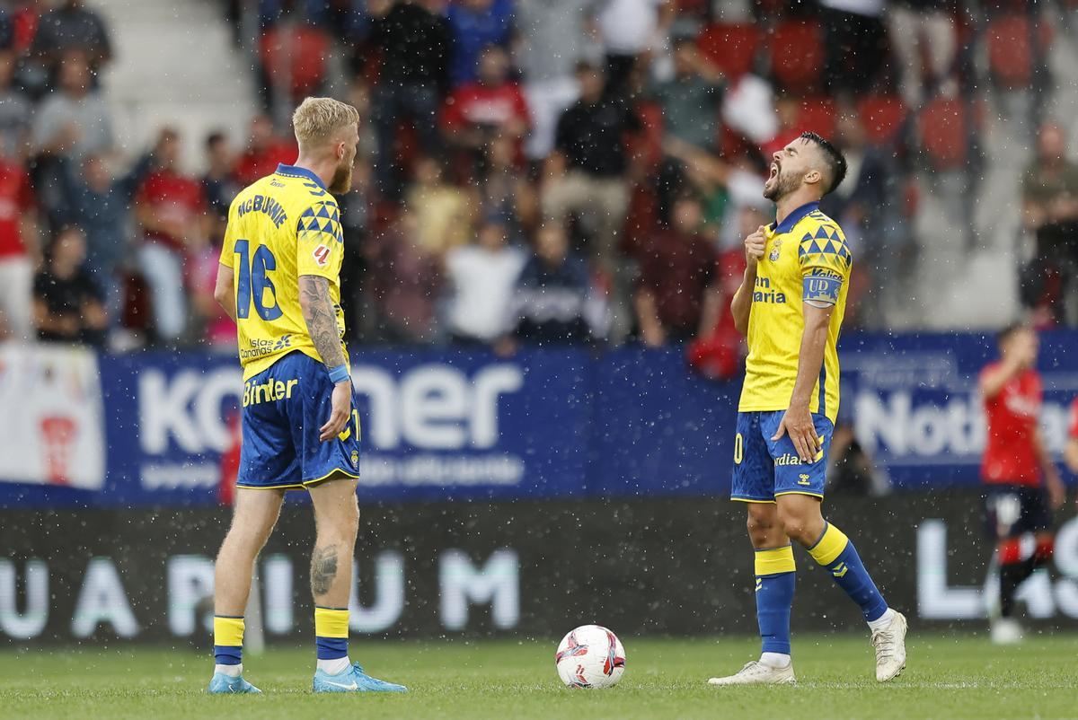 La rabia de Kirian, ante la figura del delantero McBurnie.