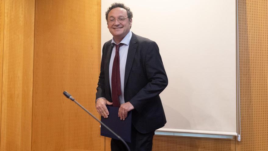 El Supremo desoye al fiscal general y seguirá analizando lo incautado en su despacho