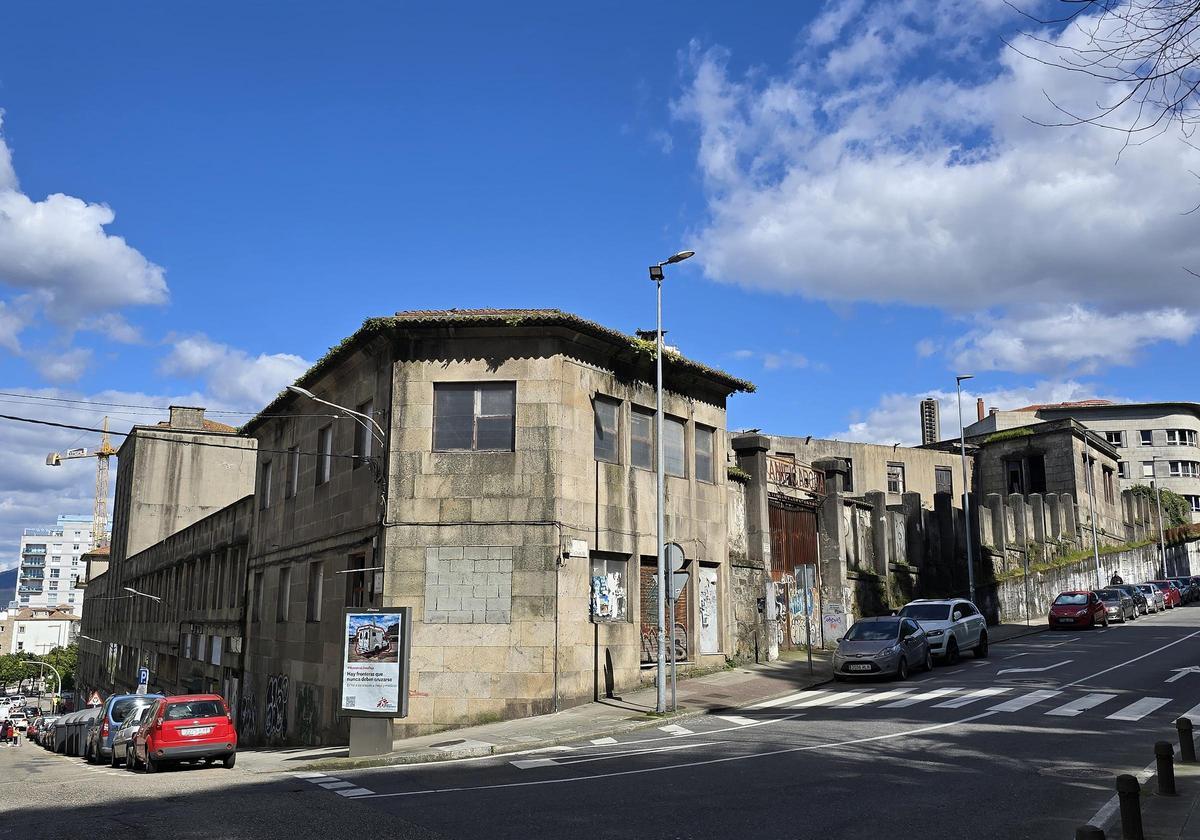 El vandalismo evidencia aún más el abandono de la Panificadora a la espera del PXOM