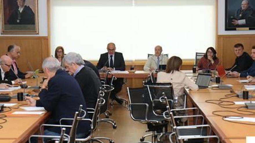 Reunión del Consejo de Gobierno de la Universidad de Alicante.