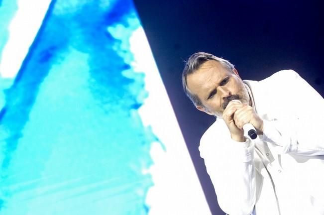 CONCIERTO DE MIGUEL BOSE EN EL PABELLON GRAN ...