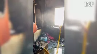 Así ha quedado una vivienda incendiada este jueves en la isla de Tabarca en Alicante
