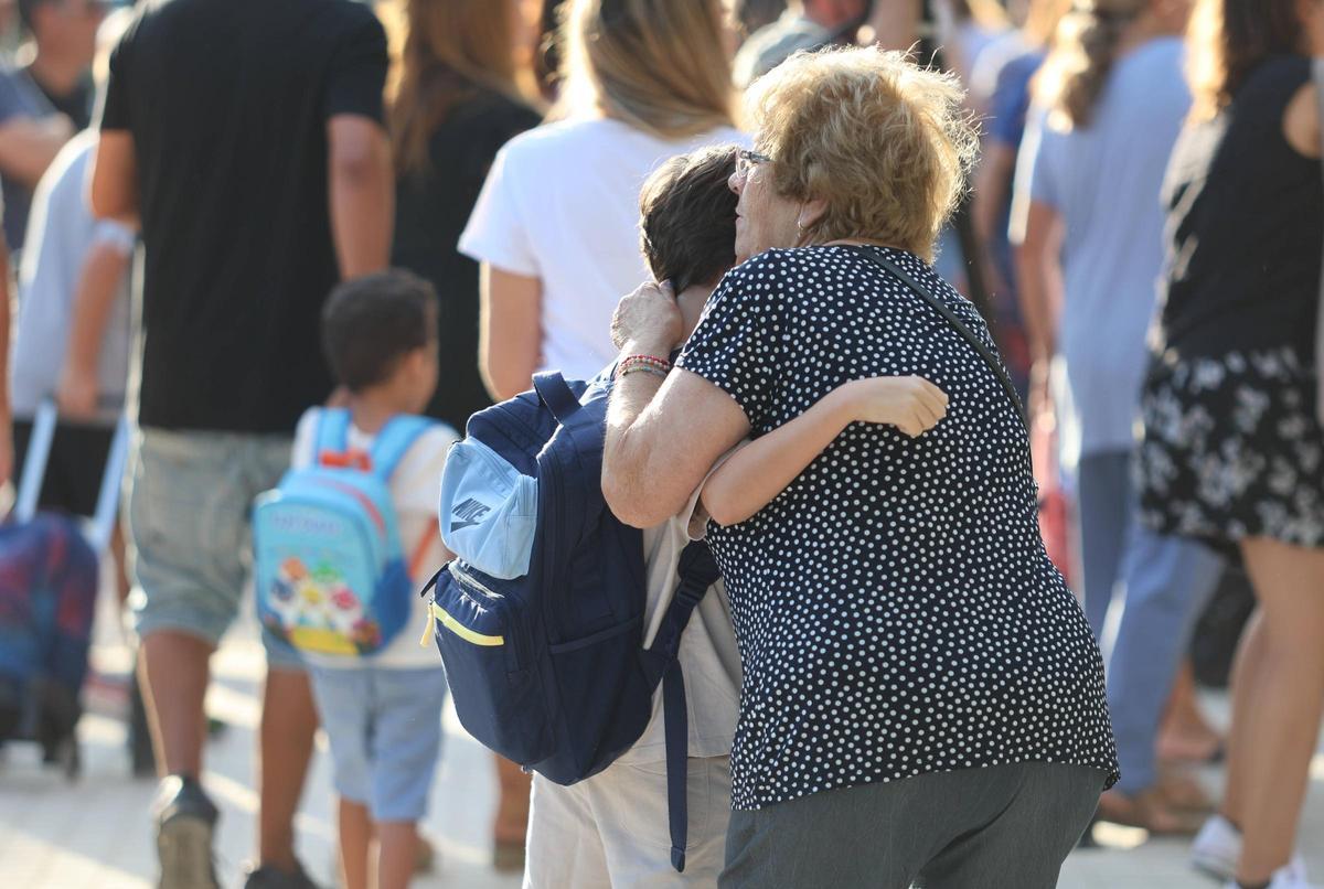 Valencia. VLC. Vuelta al cole en el colegio Constitución de Quart de Poblet