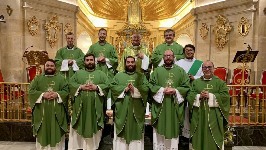 Los sacerdotes más jóvenes de la diócesis de Almería peregrinan a Caravaca