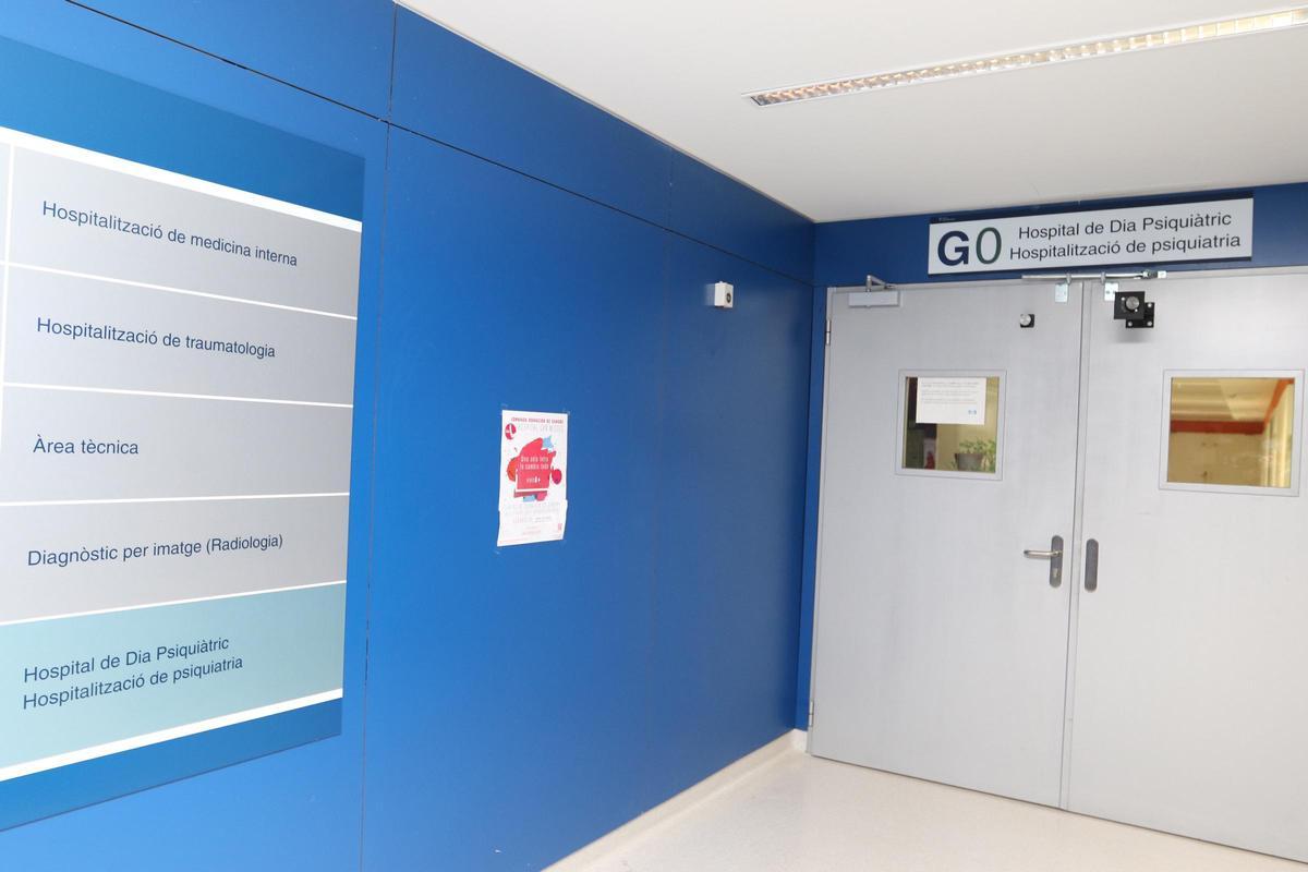 Acceso a la unidad de Psquiatría del Hospital Can Misses de Ibiza.