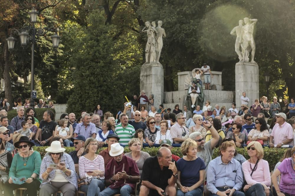 Desfile del Día de América en Asturias