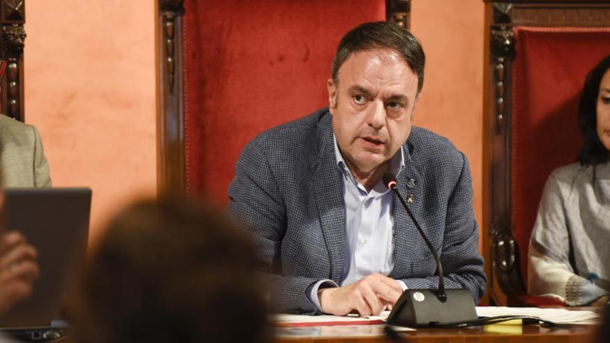 Valentí Junyent és l&#039;alcalde de Manresa i regidor d&#039;Hisenda.