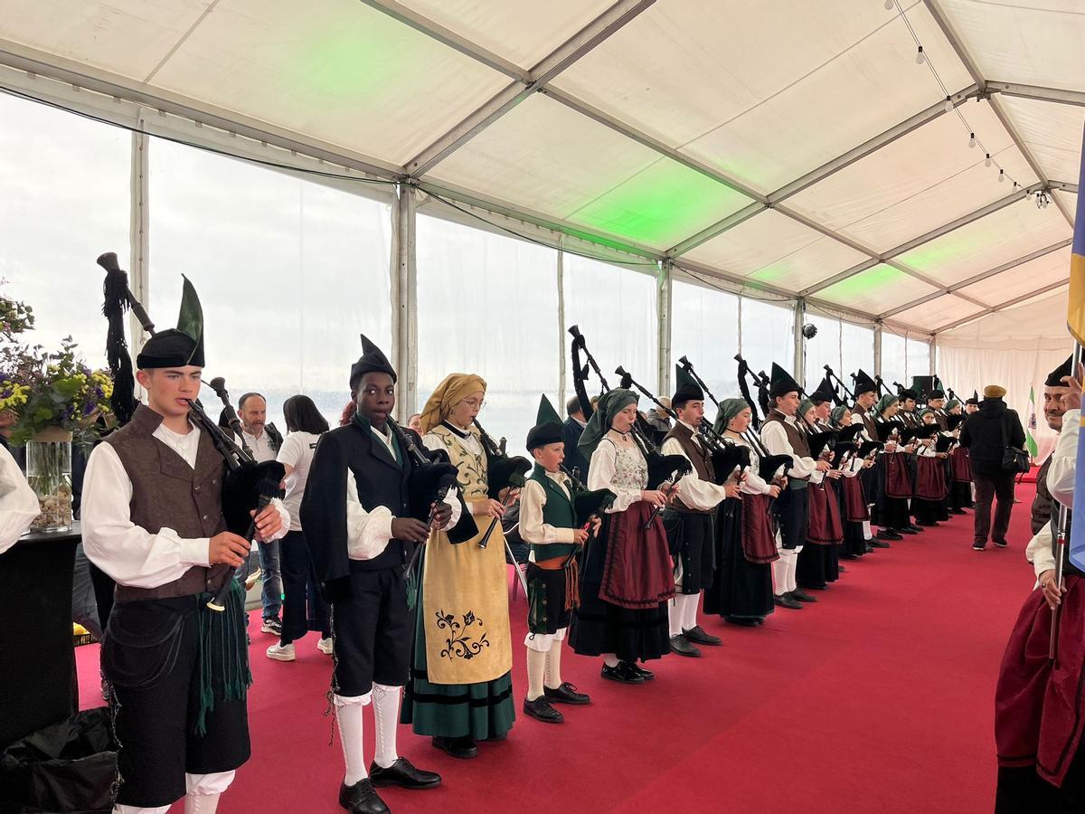 Comienza el festival dedicado a saborear ostras en Castropol