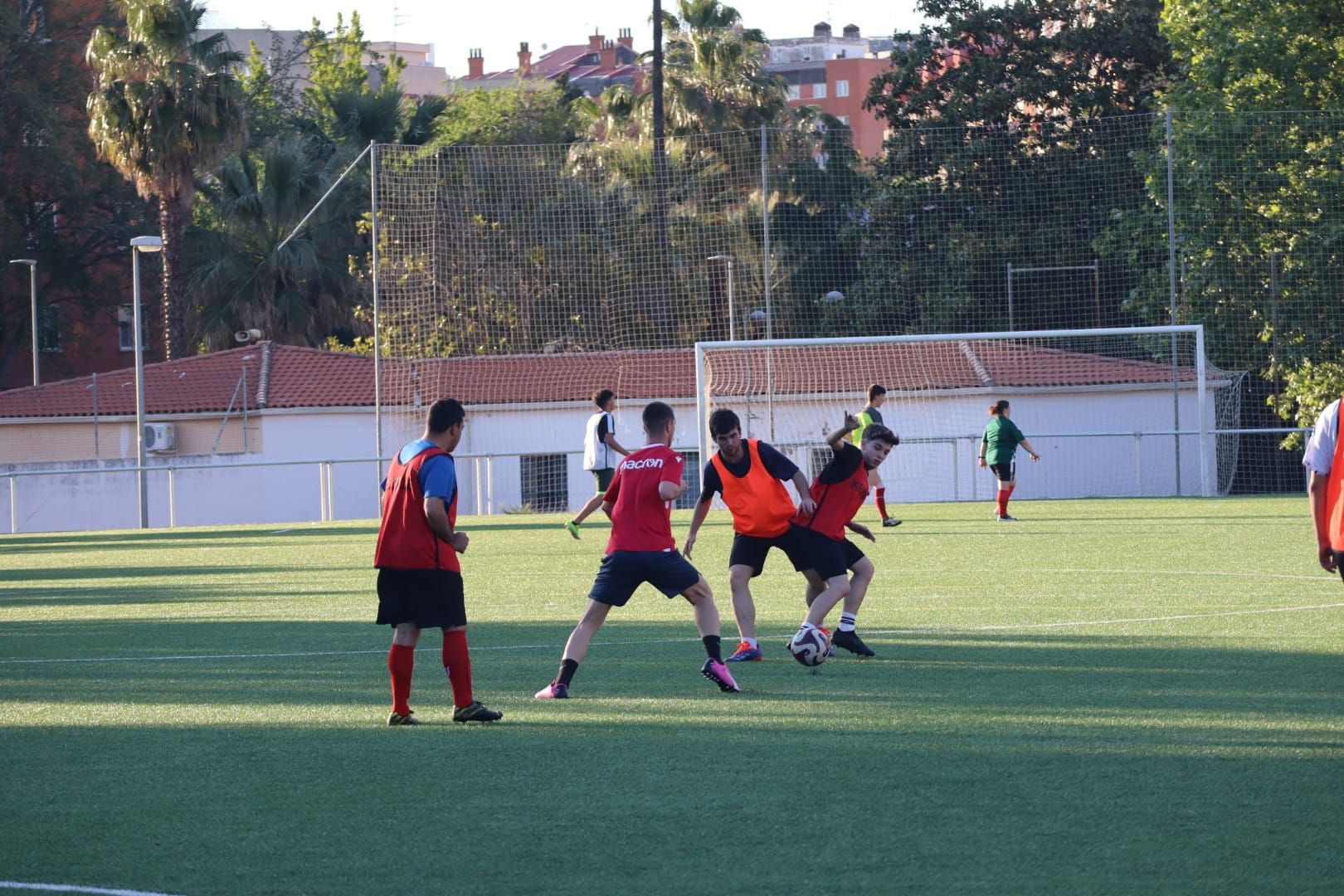 Entrenamiento de los equipos de la liga de fútbol inclusivo del Atlético Veracruz