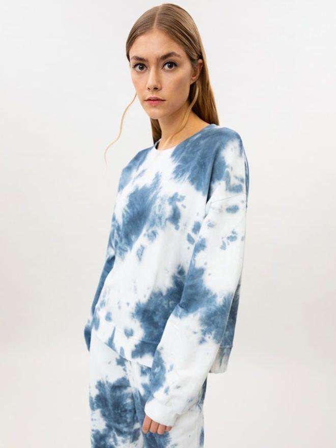 Sudadera de chándal corta con estampado tie dye, de Lefties