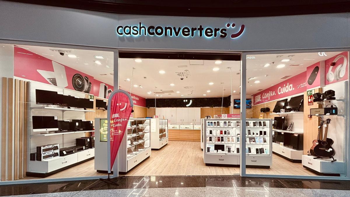 Cash Converters vuelve a Santiago inaugurando establecimiento en el Centro Comercial As Cancelas