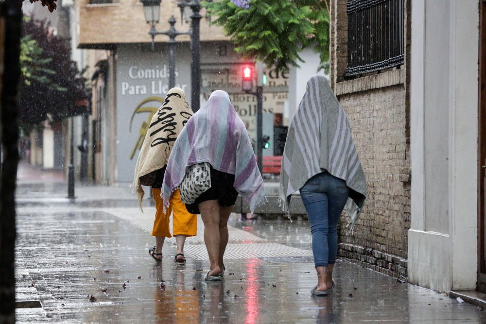 La gota fría descarga en València