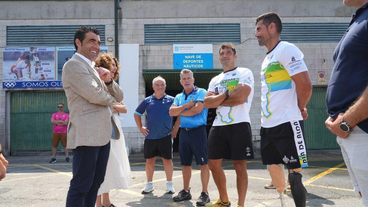 El presidente de la Diputación de Pontevedra, Luis López, presenta el Plan Prodeporte.