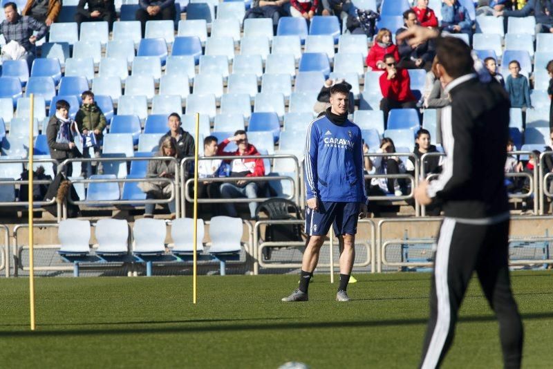 Partido de entrenamiento del Real Zaragoza en La Romareda