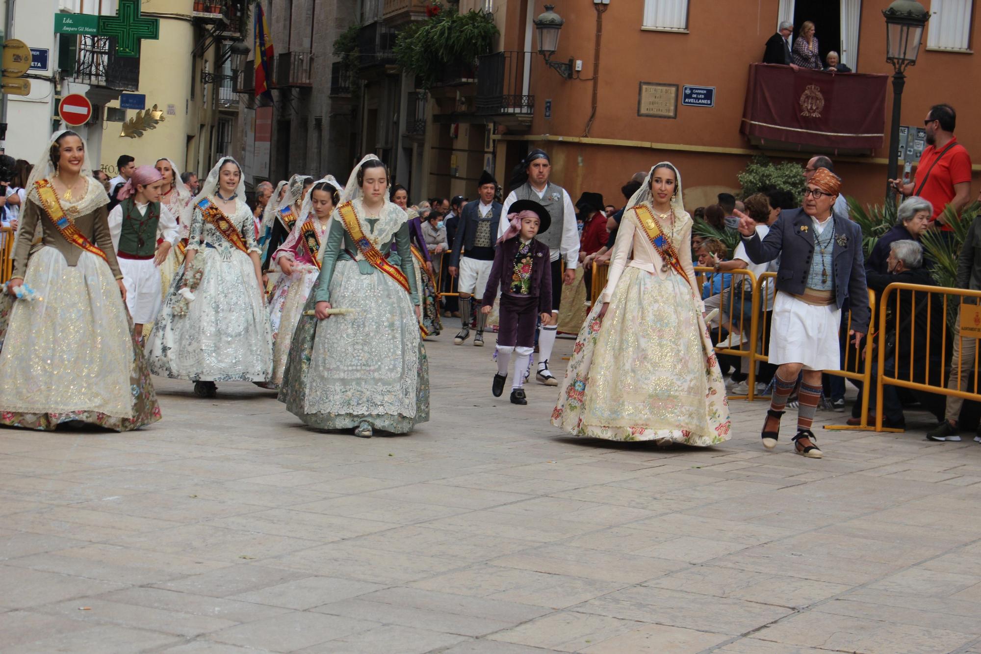 La fuerza de las Fallas en la Procesión de la Virgen (III)