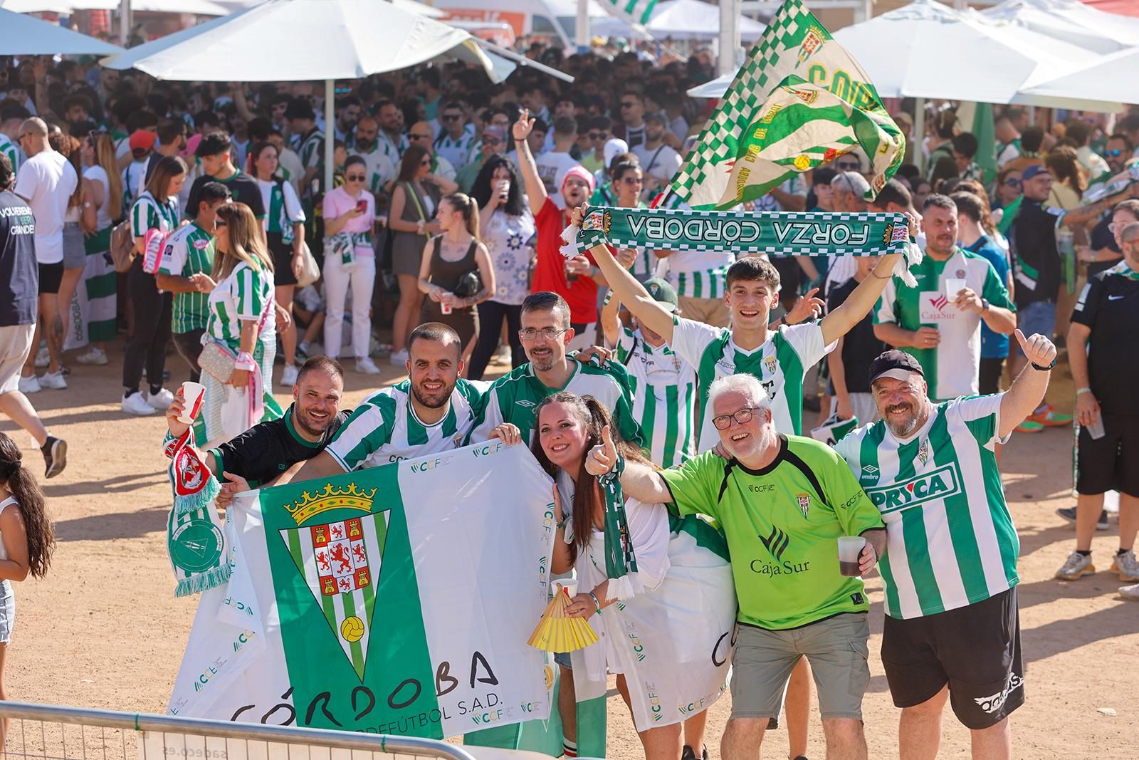 El Córdoba CF vuelve a Segunda / Las mejores imágenes de una noche para la historia