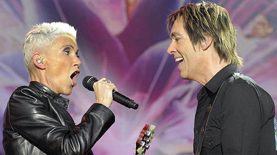 Marie Fredriksson y Per Gessle, Roxette, en un concierto.