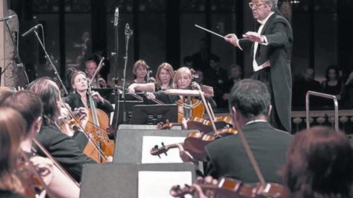 Segunda de Mahler 8Luis Conde dirige la Orquestra Simfònica del Vallès.