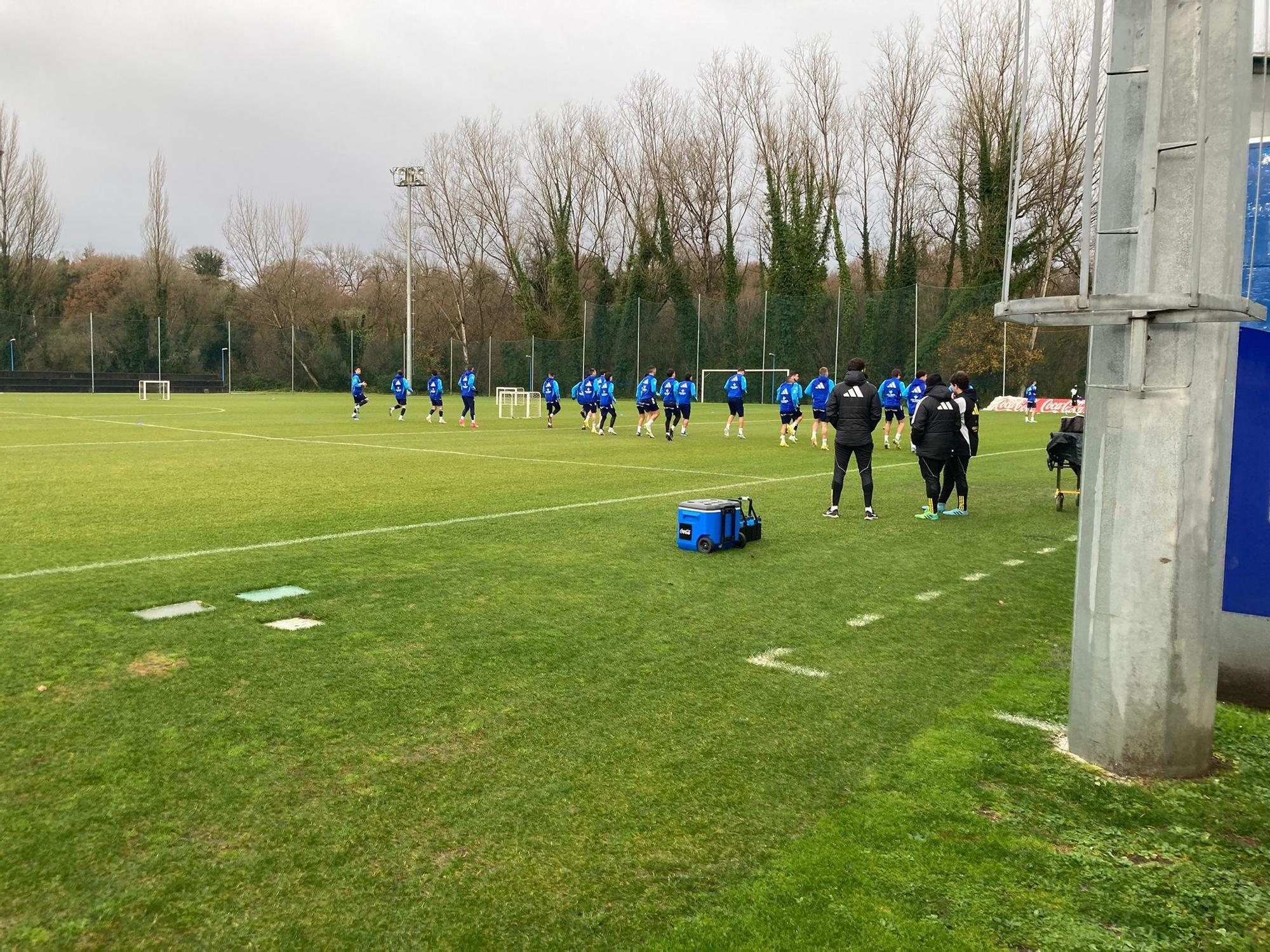 EN IMÁGENES: El Oviedismo inunda El Requexón en la previa de Reyes