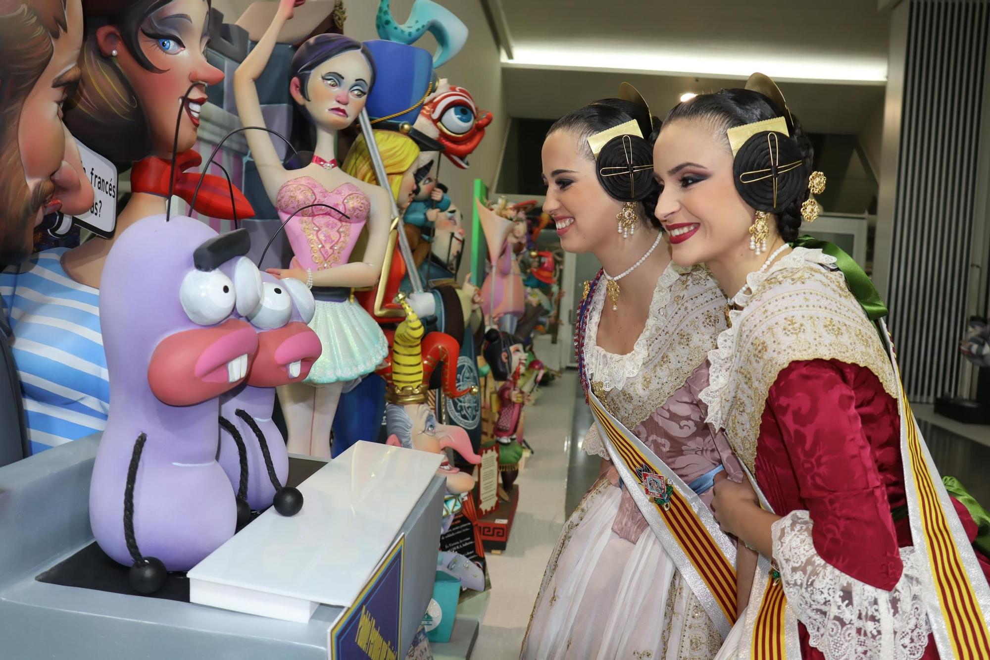 La "passejà" de la corte en la Exposición del Ninot