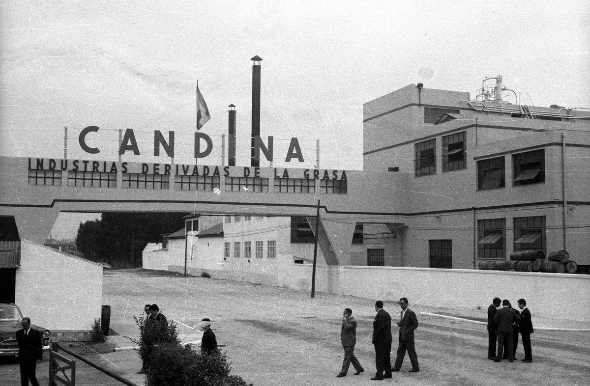 Fábrica de la empresa Candina que fue el germen del 'Barrio Venecia' de Santander.
