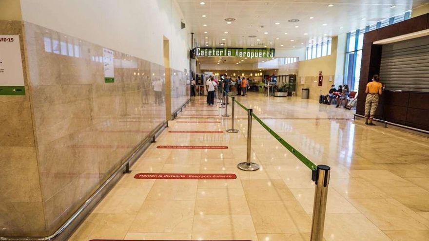 Interior del aeropuerto de Badajoz, que ya ofrece vuelos a Mallorca en Semana Santa.